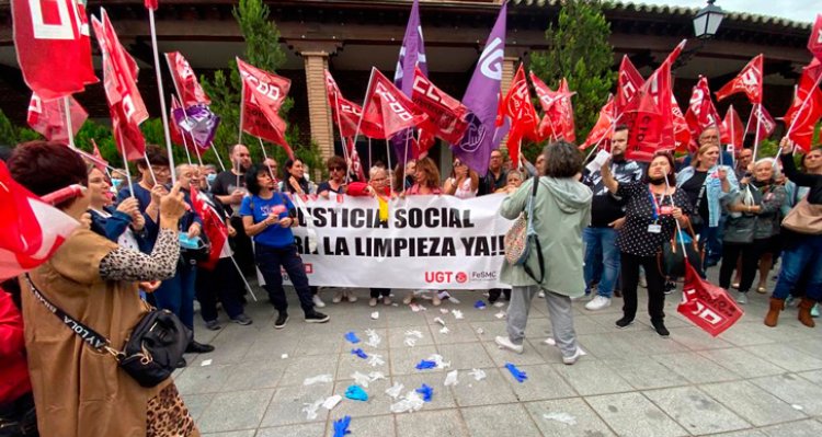 Los sindicatos instan a la Junta a actuar en el conflicto de la limpieza
